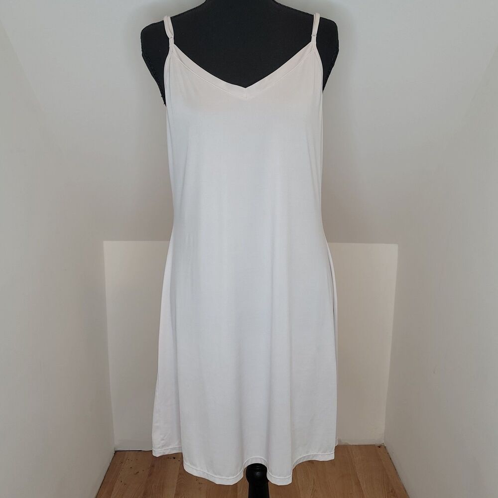 Vassarette Women's Size L 2-in-1 Spin Slip Dress Style 10186 White Full Cami